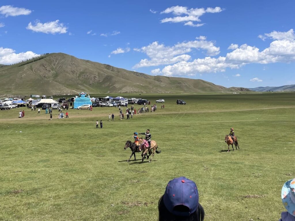 Even the kids were horse racing!